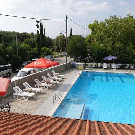 Camping Mitikas And Bungalows Plaka Litochorou Extérieur photo