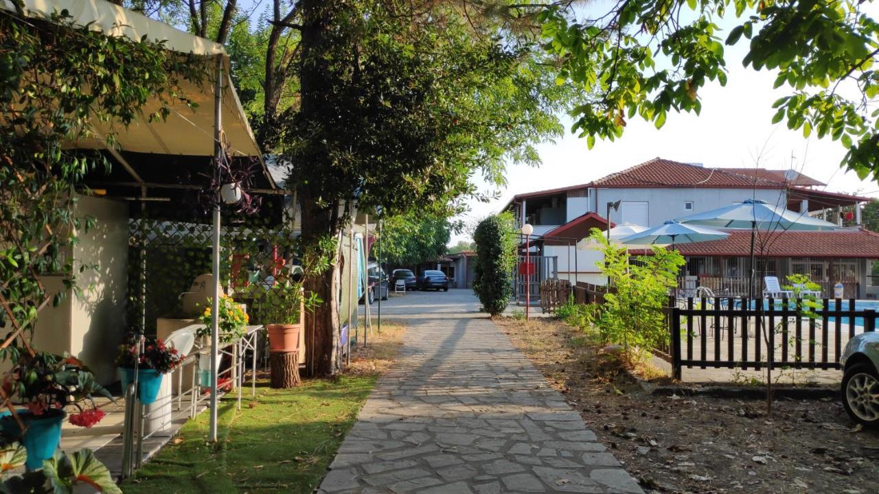 Camping Mitikas And Bungalows Plaka Litochorou Extérieur photo