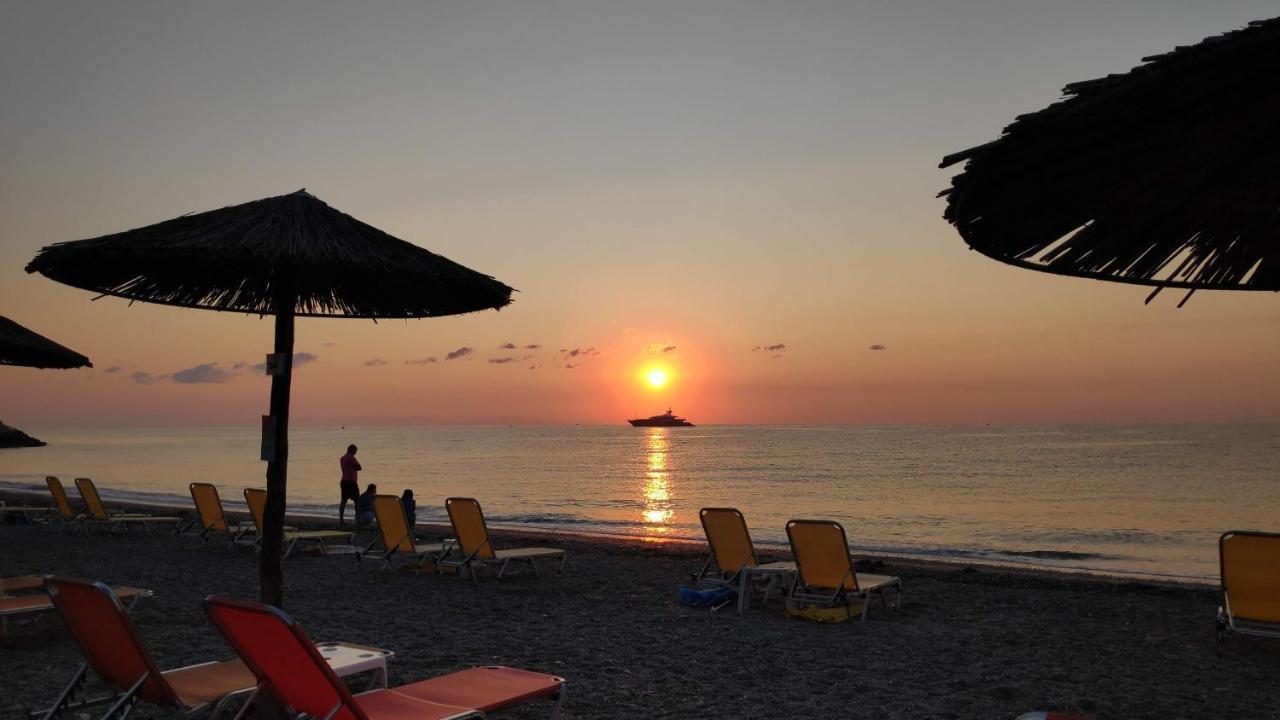 Camping Mitikas And Bungalows Plaka Litochorou Extérieur photo
