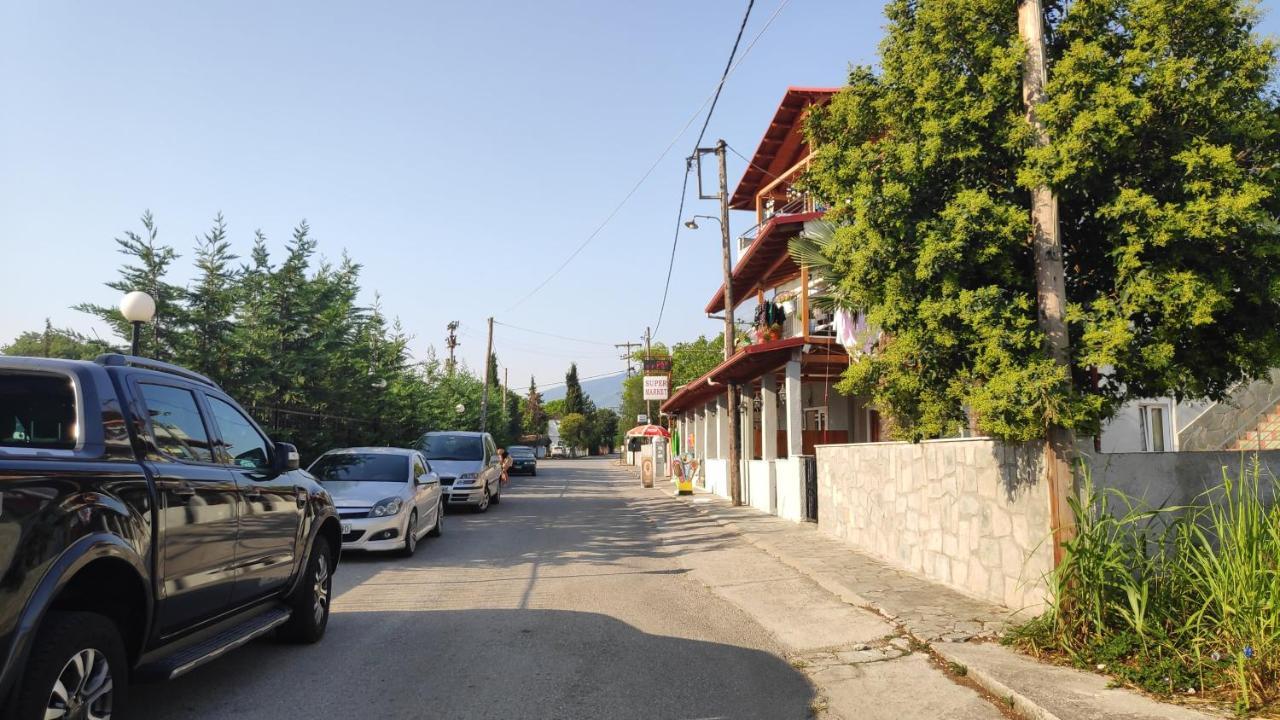 Camping Mitikas And Bungalows Plaka Litochorou Extérieur photo