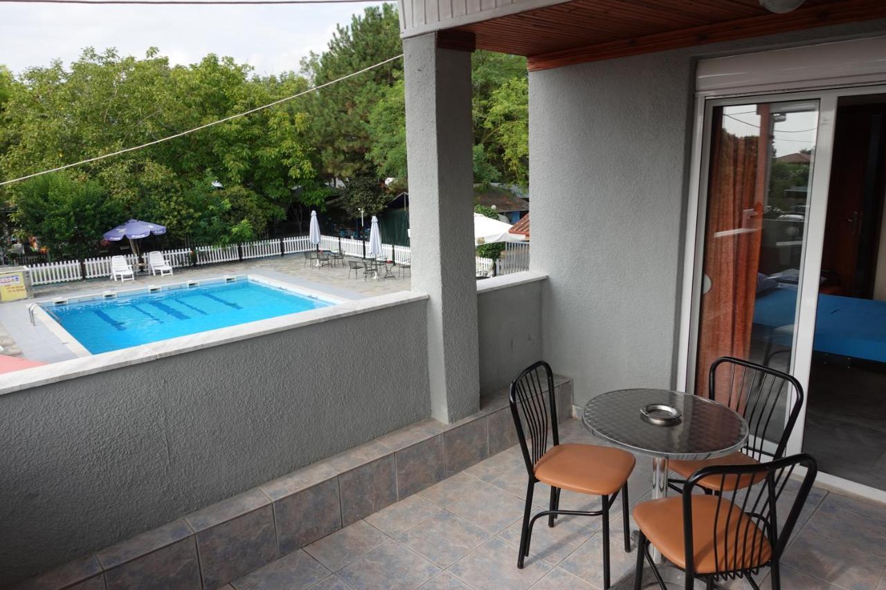 Camping Mitikas And Bungalows Plaka Litochorou Extérieur photo
